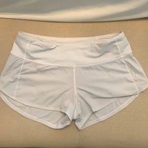 Speed up lined Lululemon size 4 white shorts
